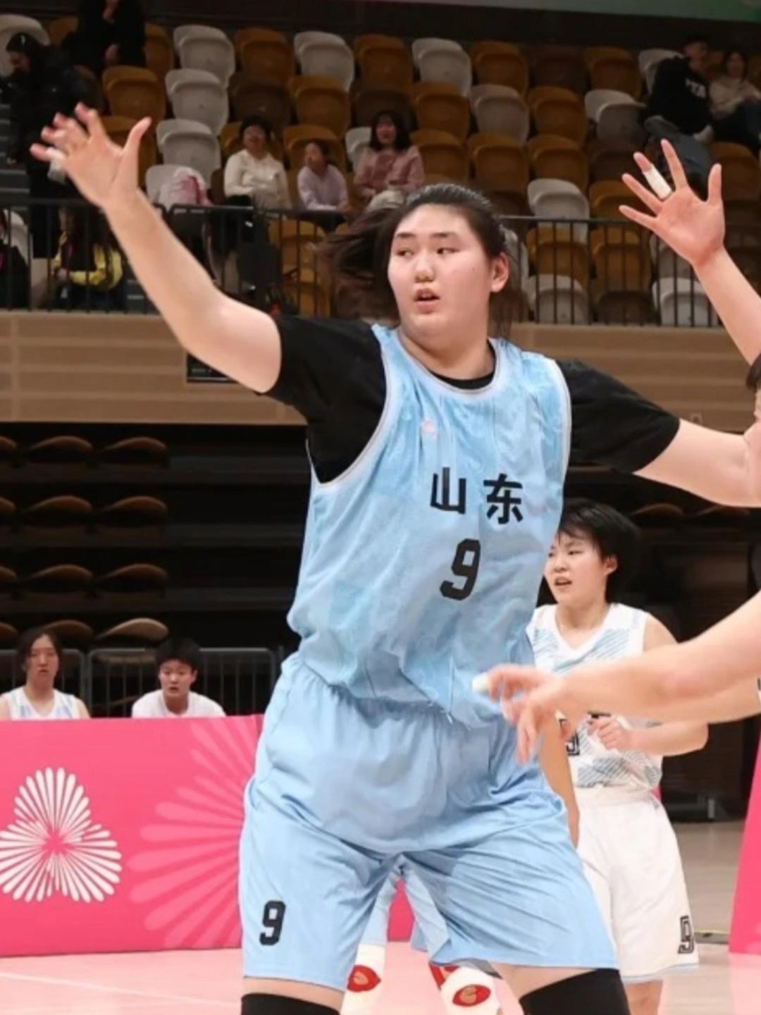 包含女篮亚洲杯-张子宇8中8中国擒韩国2连胜的词条